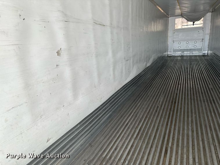 image for item DQ7408 2015 Utility  refrigerated van trailer