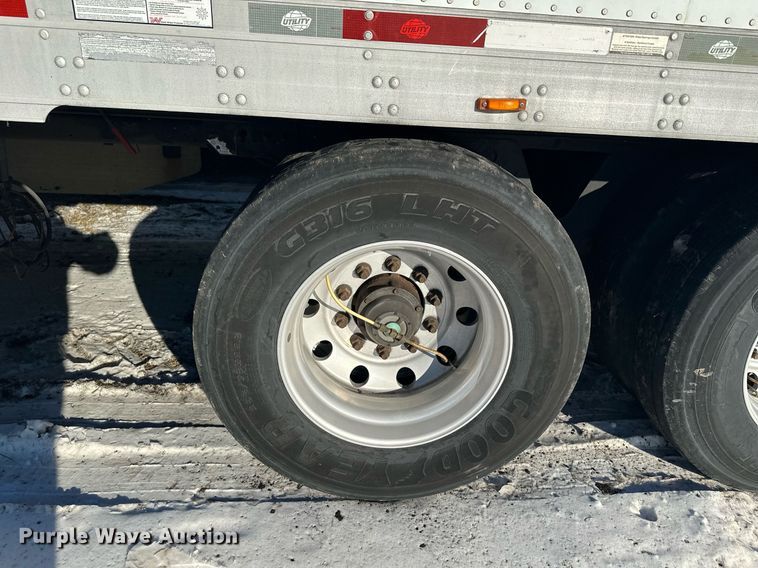 image for item DQ7408 2015 Utility  refrigerated van trailer