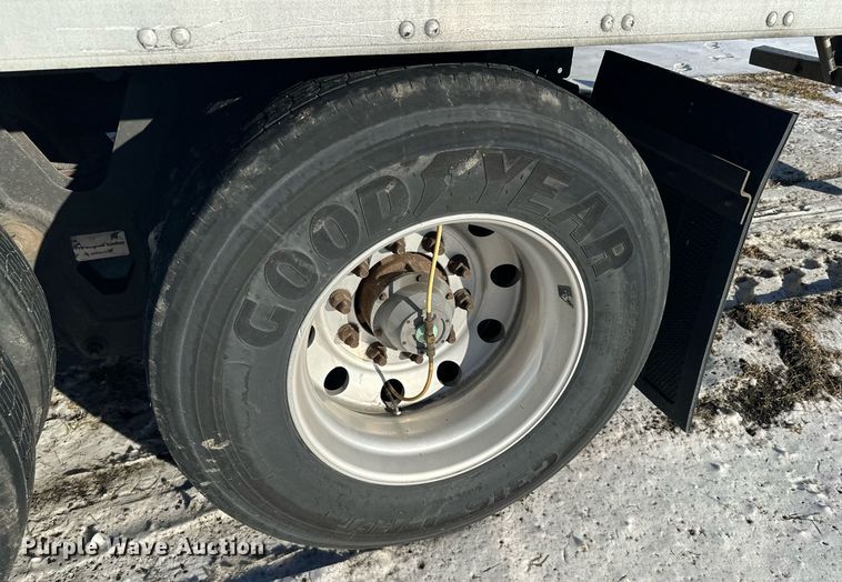 image for item DQ7408 2015 Utility  refrigerated van trailer