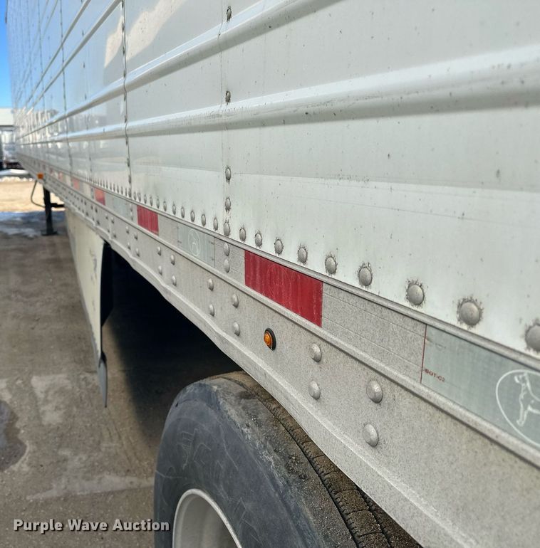 image for item DQ7410 2015 Great Dane  refrigerated van trailer