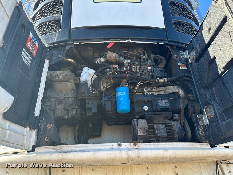 image for item DQ7410 2015 Great Dane  refrigerated van trailer