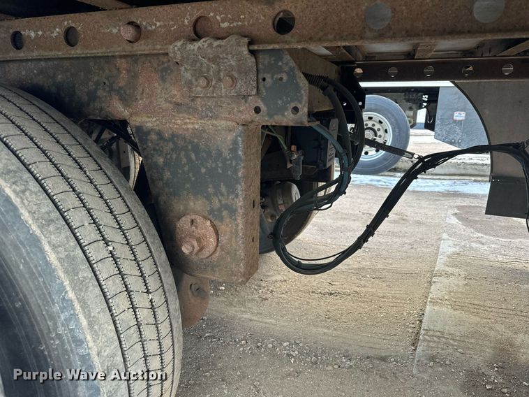 image for item DQ7410 2015 Great Dane  refrigerated van trailer