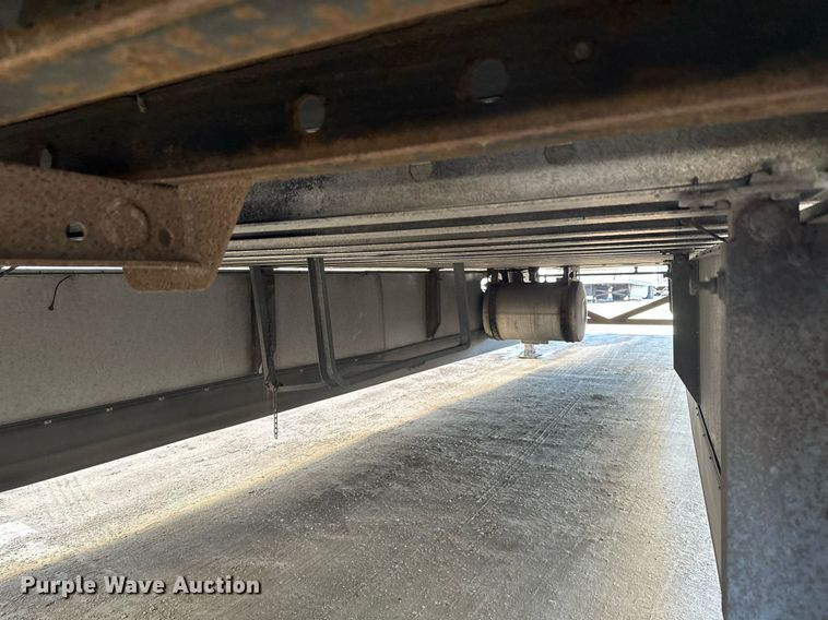 image for item DQ7410 2015 Great Dane  refrigerated van trailer