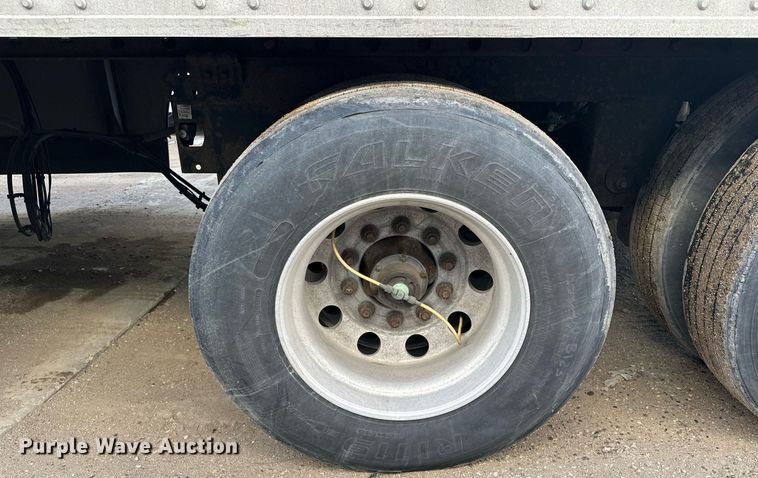 image for item DQ7410 2015 Great Dane  refrigerated van trailer