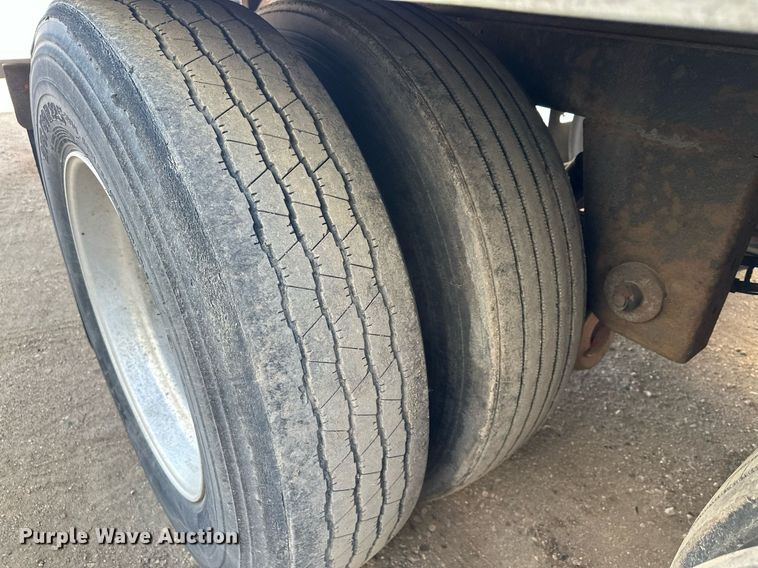 image for item DQ7410 2015 Great Dane  refrigerated van trailer