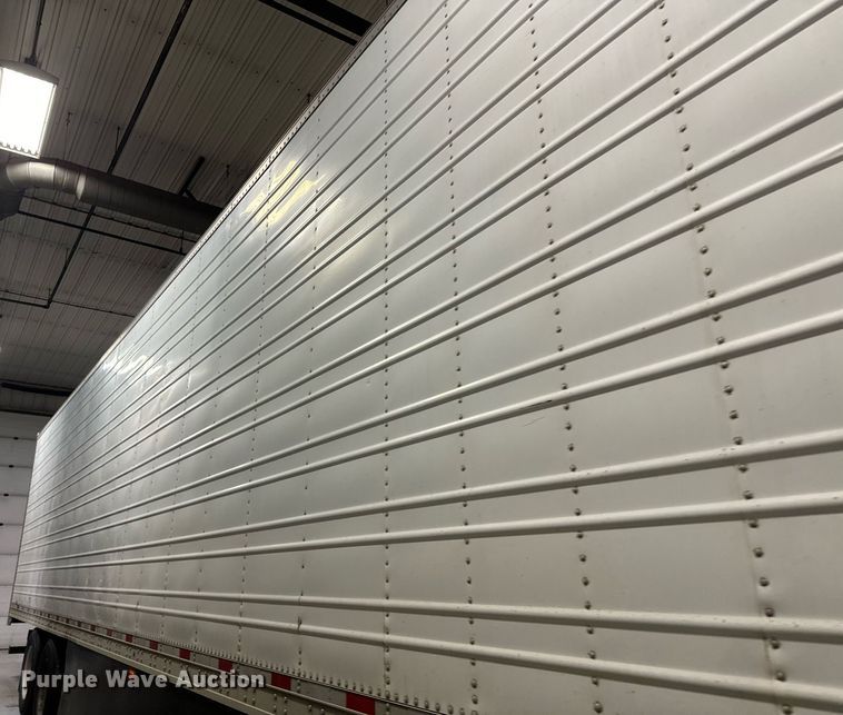 image for item DQ7411 2014 Great Dane ESS-1114-31053  refrigerated van trailer