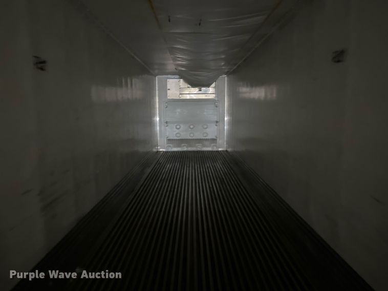 image for item DQ7411 2014 Great Dane ESS-1114-31053  refrigerated van trailer