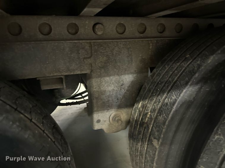 image for item DQ7411 2014 Great Dane ESS-1114-31053  refrigerated van trailer