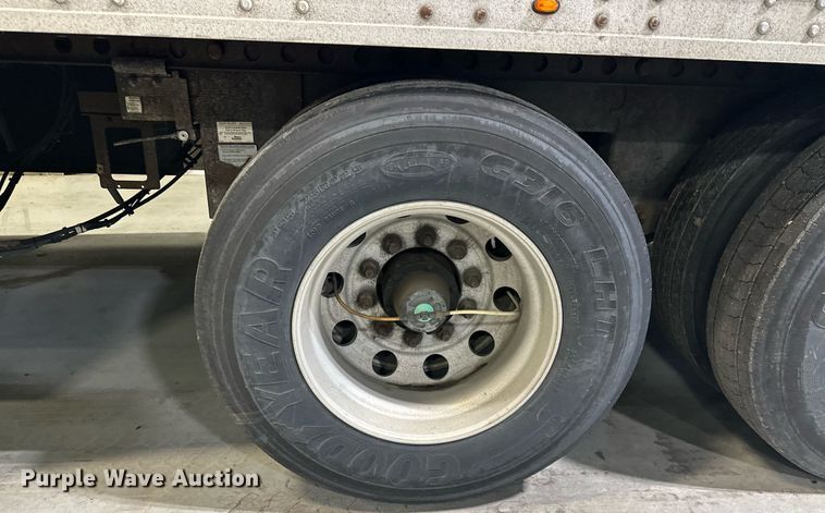 image for item DQ7411 2014 Great Dane ESS-1114-31053  refrigerated van trailer