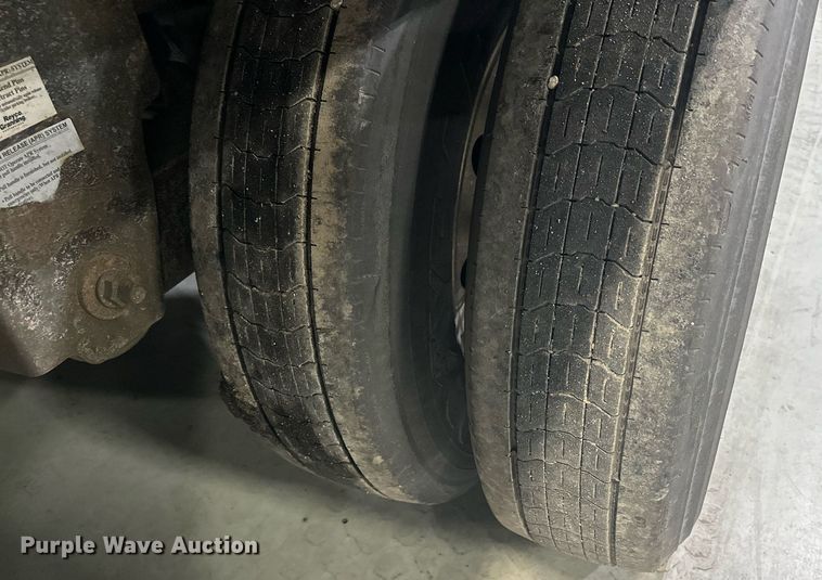 image for item DQ7411 2014 Great Dane ESS-1114-31053  refrigerated van trailer