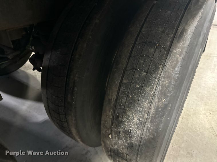 image for item DQ7411 2014 Great Dane ESS-1114-31053  refrigerated van trailer