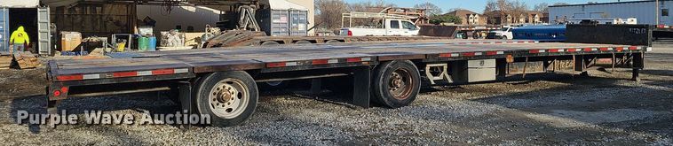 image for item DQ8498 2007 Fontaine  drop deck trailer