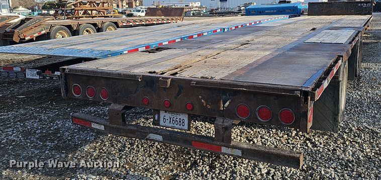image for item DQ8498 2007 Fontaine  drop deck trailer