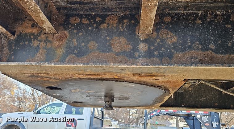 image for item DQ8498 2007 Fontaine  drop deck trailer