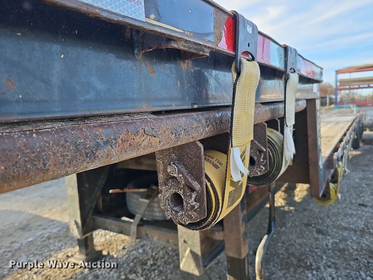 image for item DQ8498 2007 Fontaine  drop deck trailer