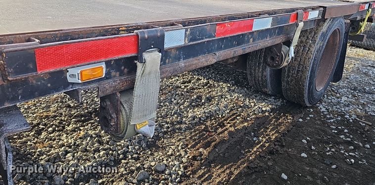 image for item DQ8498 2007 Fontaine  drop deck trailer