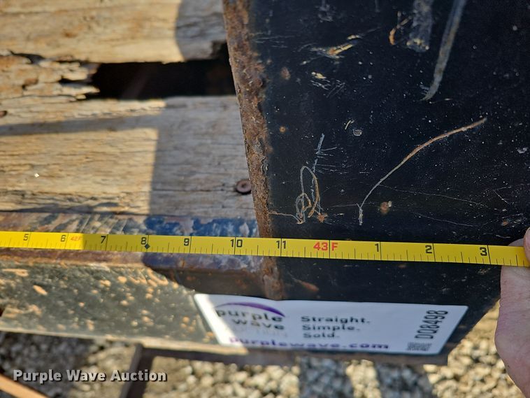 image for item DQ8498 2007 Fontaine  drop deck trailer