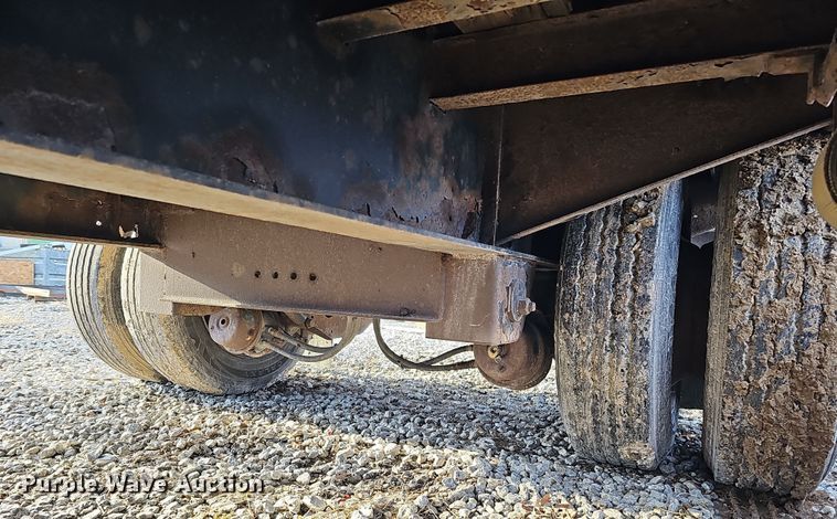 image for item DQ8498 2007 Fontaine  drop deck trailer