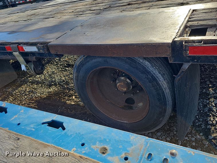 image for item DQ8498 2007 Fontaine  drop deck trailer