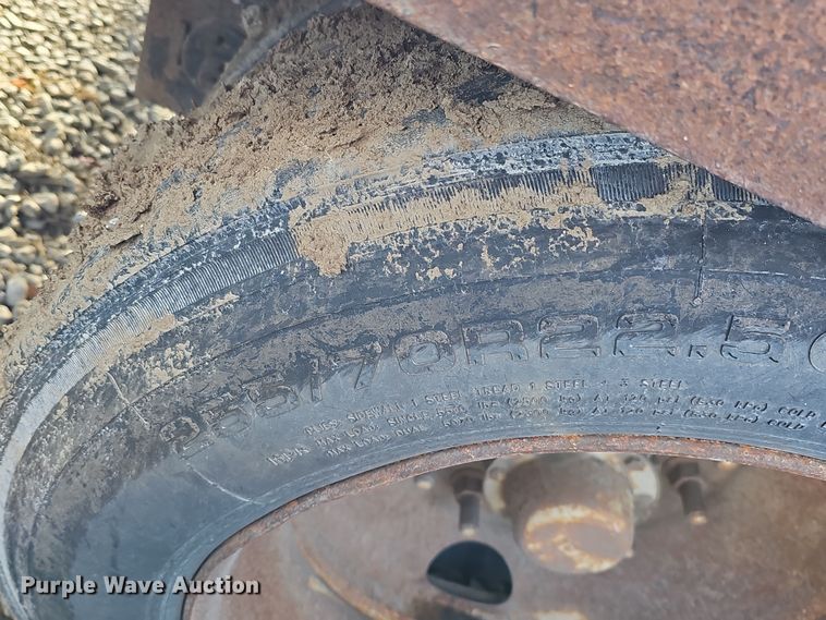 image for item DQ8498 2007 Fontaine  drop deck trailer