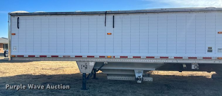 image for item EK9878 2011 Wilson DWH-500  grain trailer