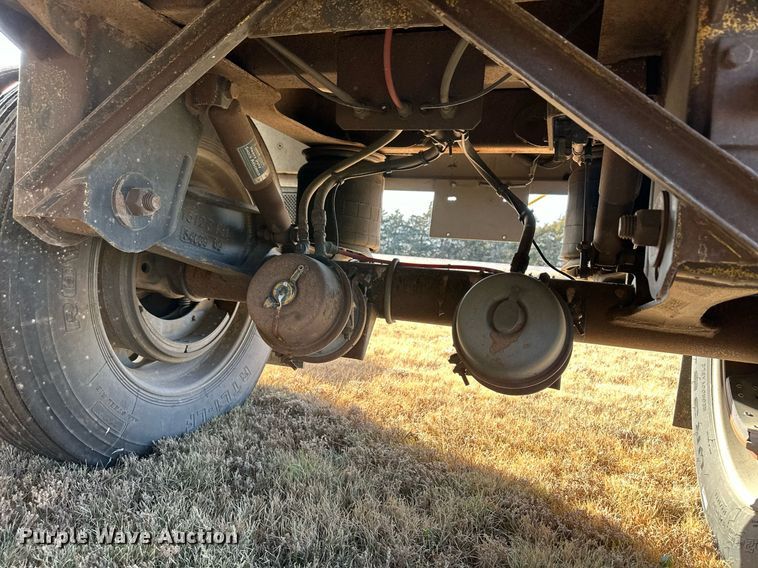 image for item EK9878 2011 Wilson DWH-500  grain trailer