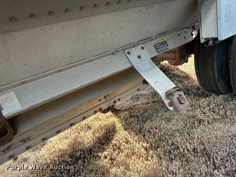 image for item EK9879 2003 Timpte  grain trailer
