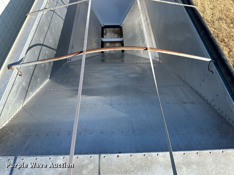 image for item EK9879 2003 Timpte  grain trailer