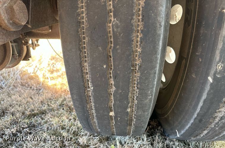 image for item EK9879 2003 Timpte  grain trailer