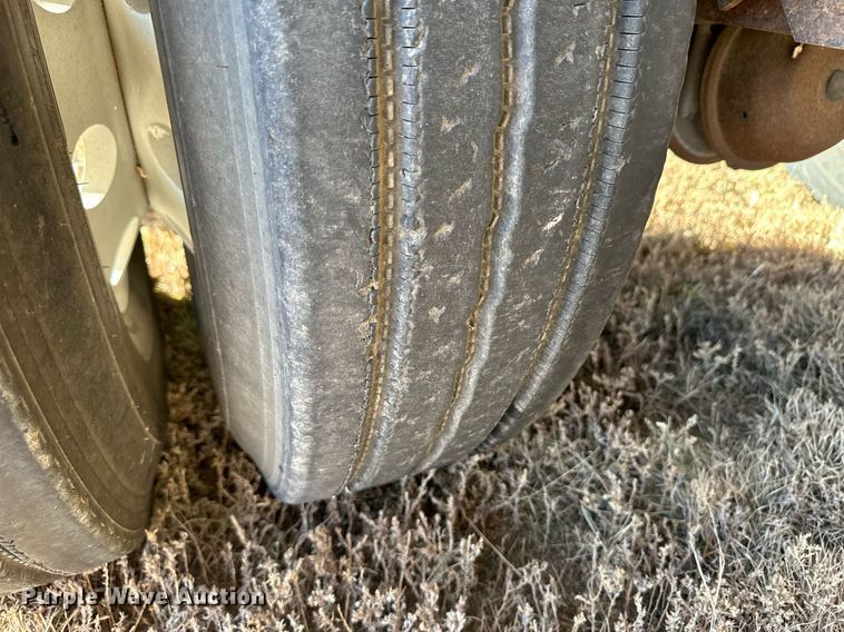 image for item EK9879 2003 Timpte  grain trailer