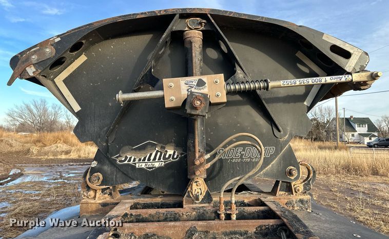 image for item EK9880 2012 SmithCo Manufacturing Co. Inc. SX2-42-34  side dump trailer