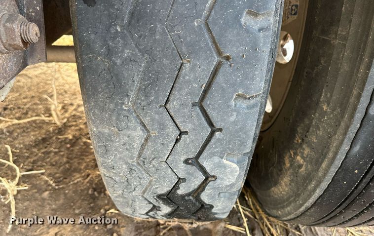 image for item EK9880 2012 SmithCo Manufacturing Co. Inc. SX2-42-34  side dump trailer