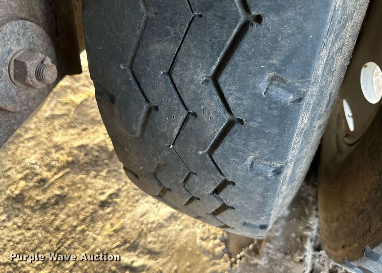 image for item EK9880 2012 SmithCo Manufacturing Co. Inc. SX2-42-34  side dump trailer