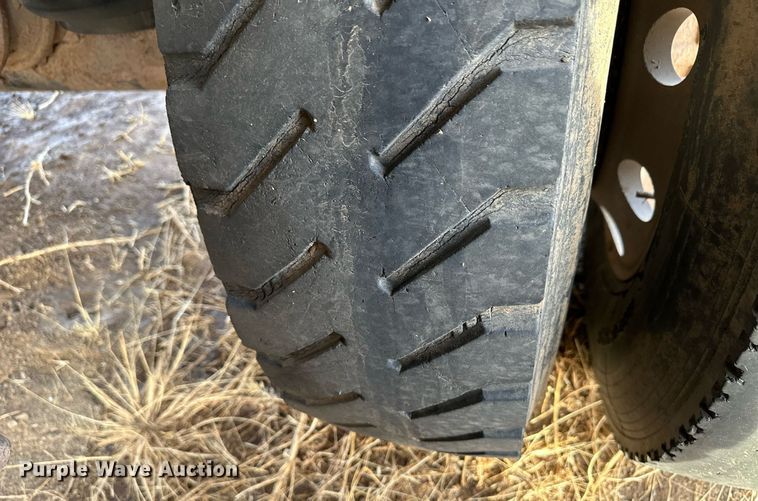 image for item EK9880 2012 SmithCo Manufacturing Co. Inc. SX2-42-34  side dump trailer