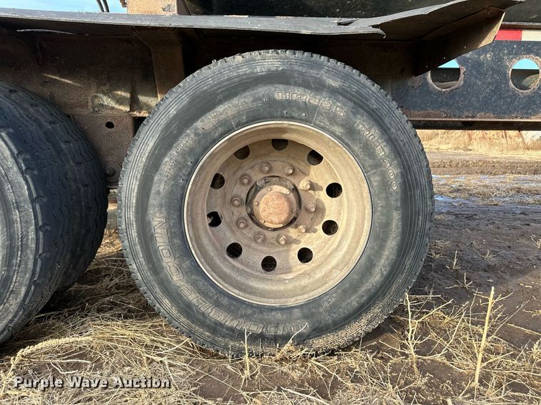 image for item EK9880 2012 SmithCo Manufacturing Co. Inc. SX2-42-34  side dump trailer