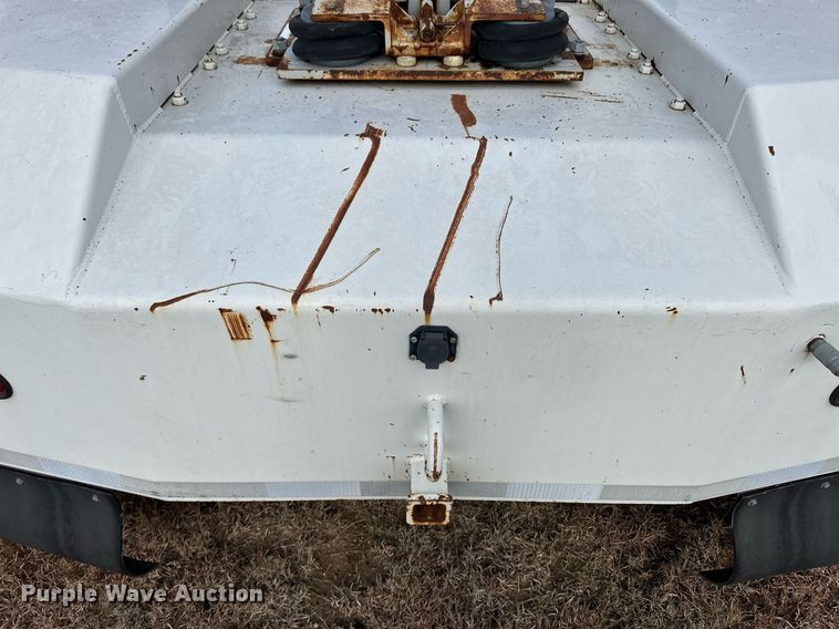 image for item EK9886 2000 International 9200i  semi truck