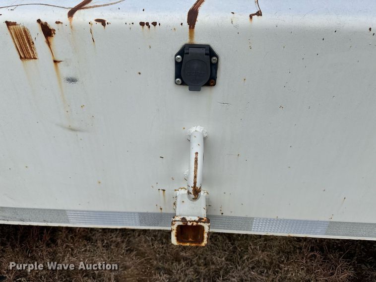 image for item EK9886 2000 International 9200i  semi truck