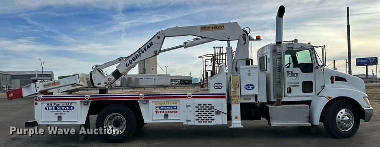 image for item IB9281 2008 Kenworth T370  tire service truck