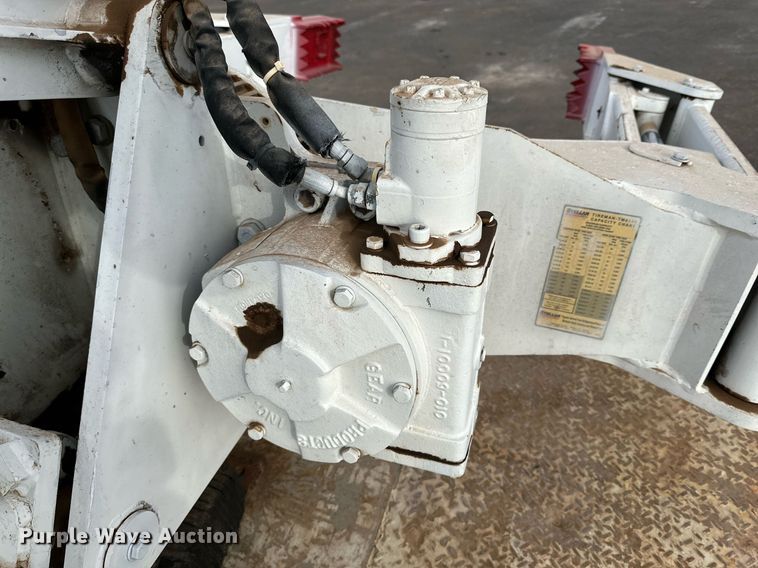 image for item IB9281 2008 Kenworth T370  tire service truck