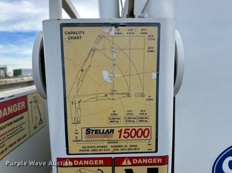 image for item IB9281 2008 Kenworth T370  tire service truck