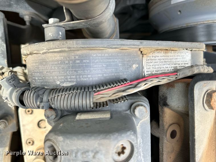 image for item IB9281 2008 Kenworth T370  tire service truck