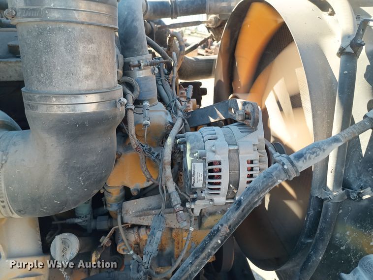 image for item KG9575 1991 White GMC WIA  semi truck