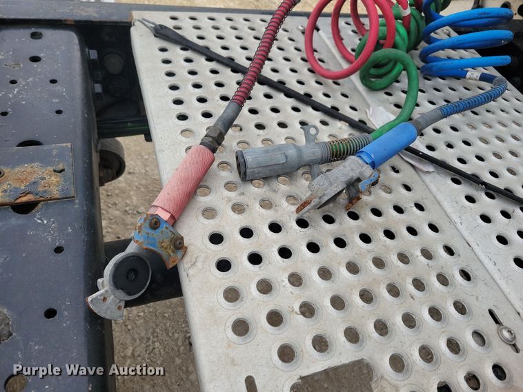 image for item LC9501 2007 International 9400i  semi truck