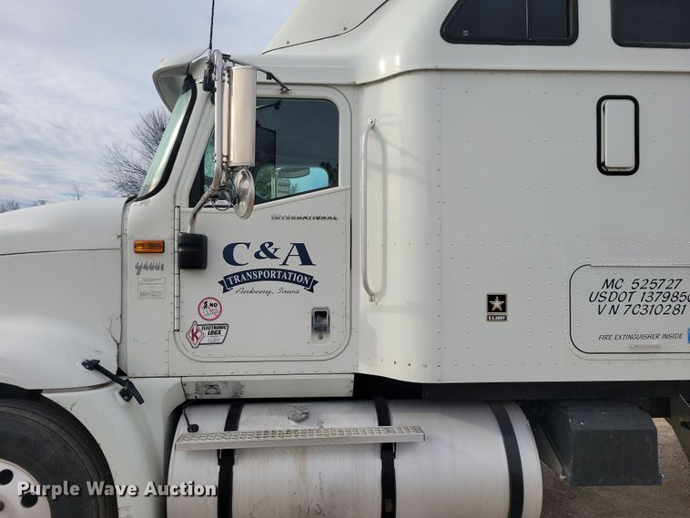 image for item LC9501 2007 International 9400i  semi truck