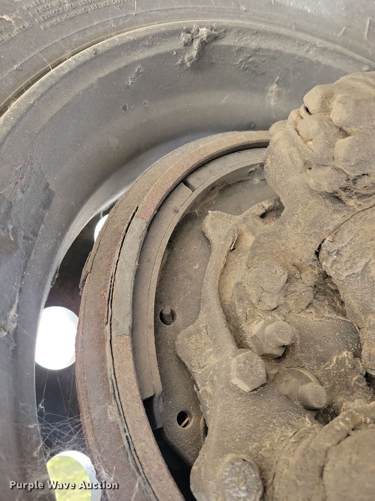 image for item LC9501 2007 International 9400i  semi truck