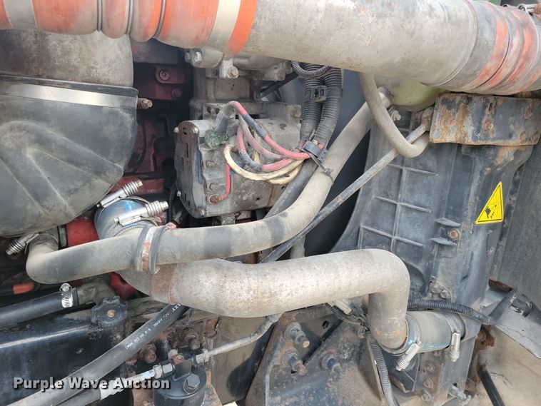 image for item LC9501 2007 International 9400i  semi truck