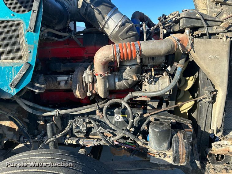 image for item LH9036 2007 Kenworth T800  semi truck