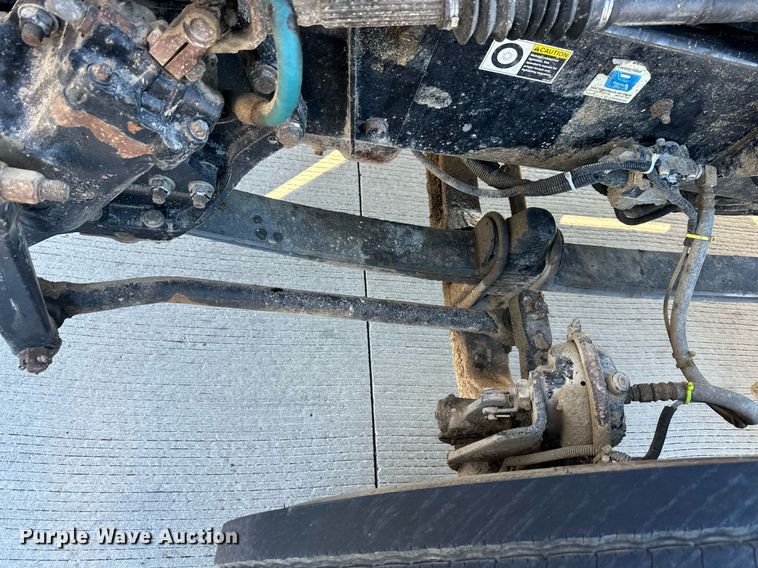 image for item LH9036 2007 Kenworth T800  semi truck