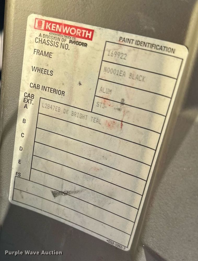 image for item LH9036 2007 Kenworth T800  semi truck