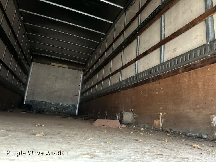 image for item LH9037 1999 Ford F800  box truck